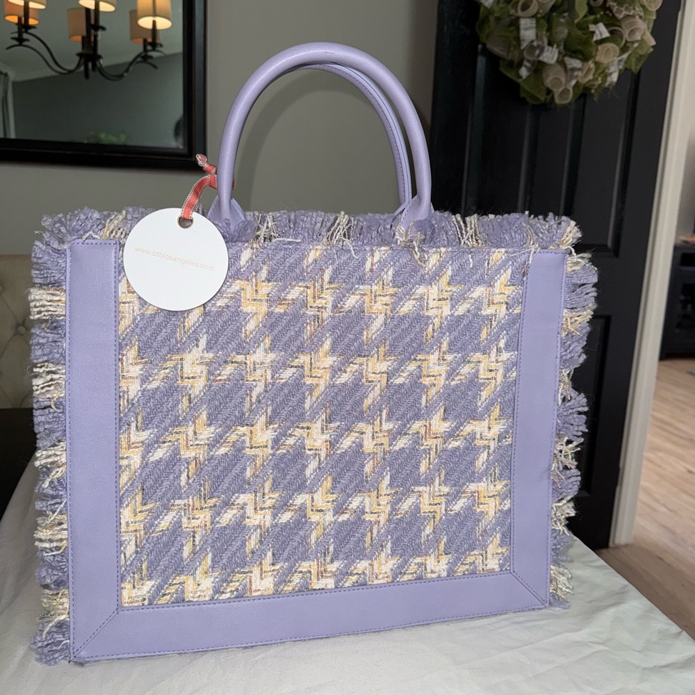 Chic Purple and Cream Women's Tote Bag